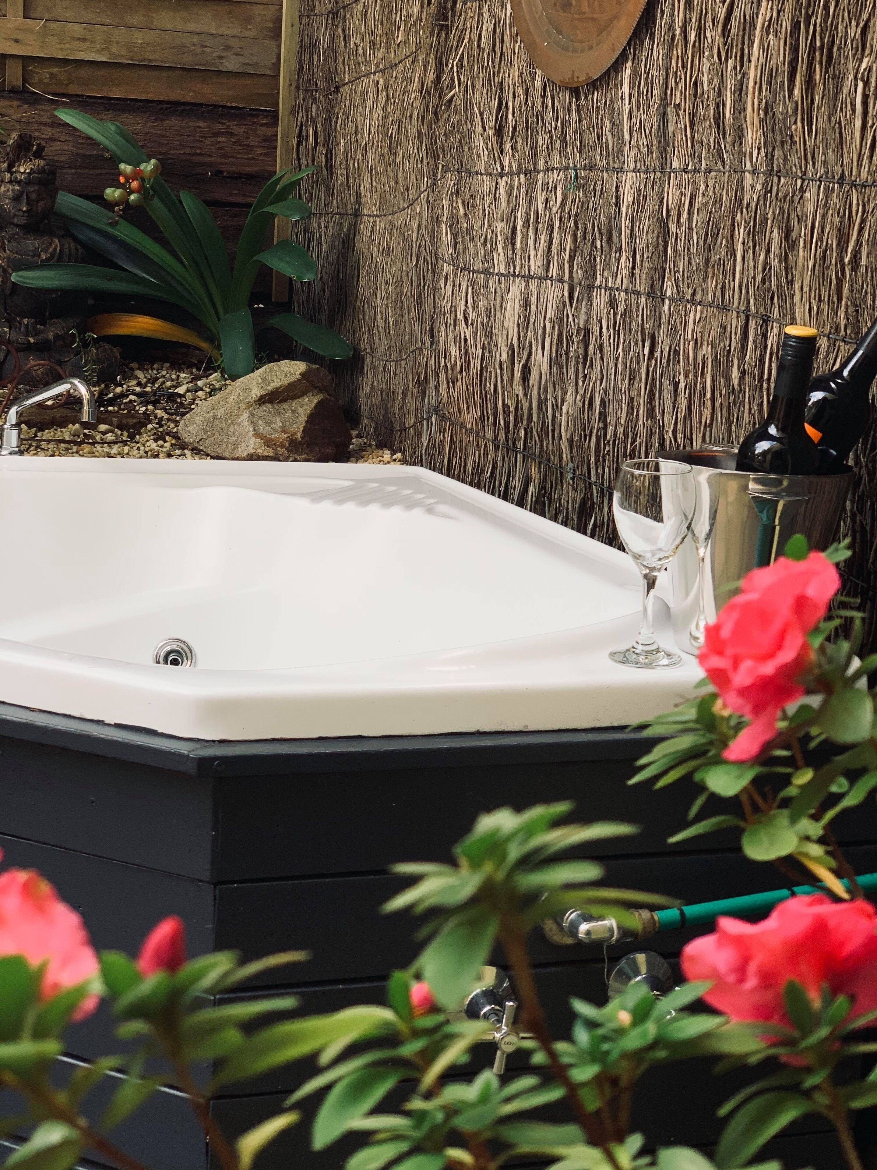 The Grange Jacuzzi Suite | 1 bedroom, minibar, iron/ironing board, bed sheets