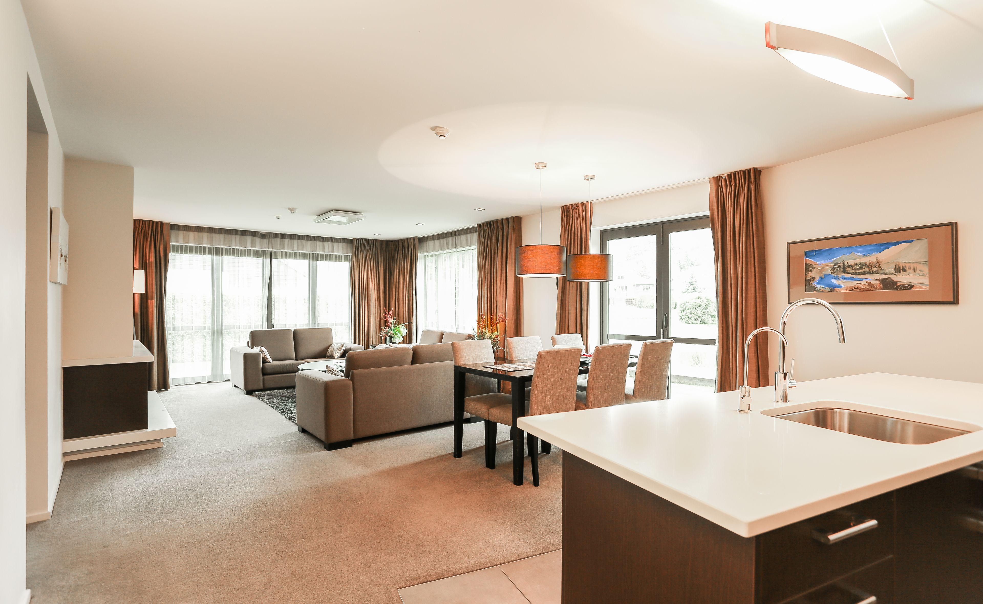 Three Bedroom Apartment | In-room dining