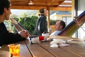Exterior - Sequoia Lodge & Backpackers (Picton)