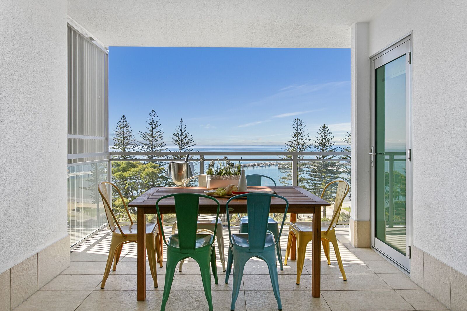 Three Bedroom + One Study Deluxe Ocean View | Balcony