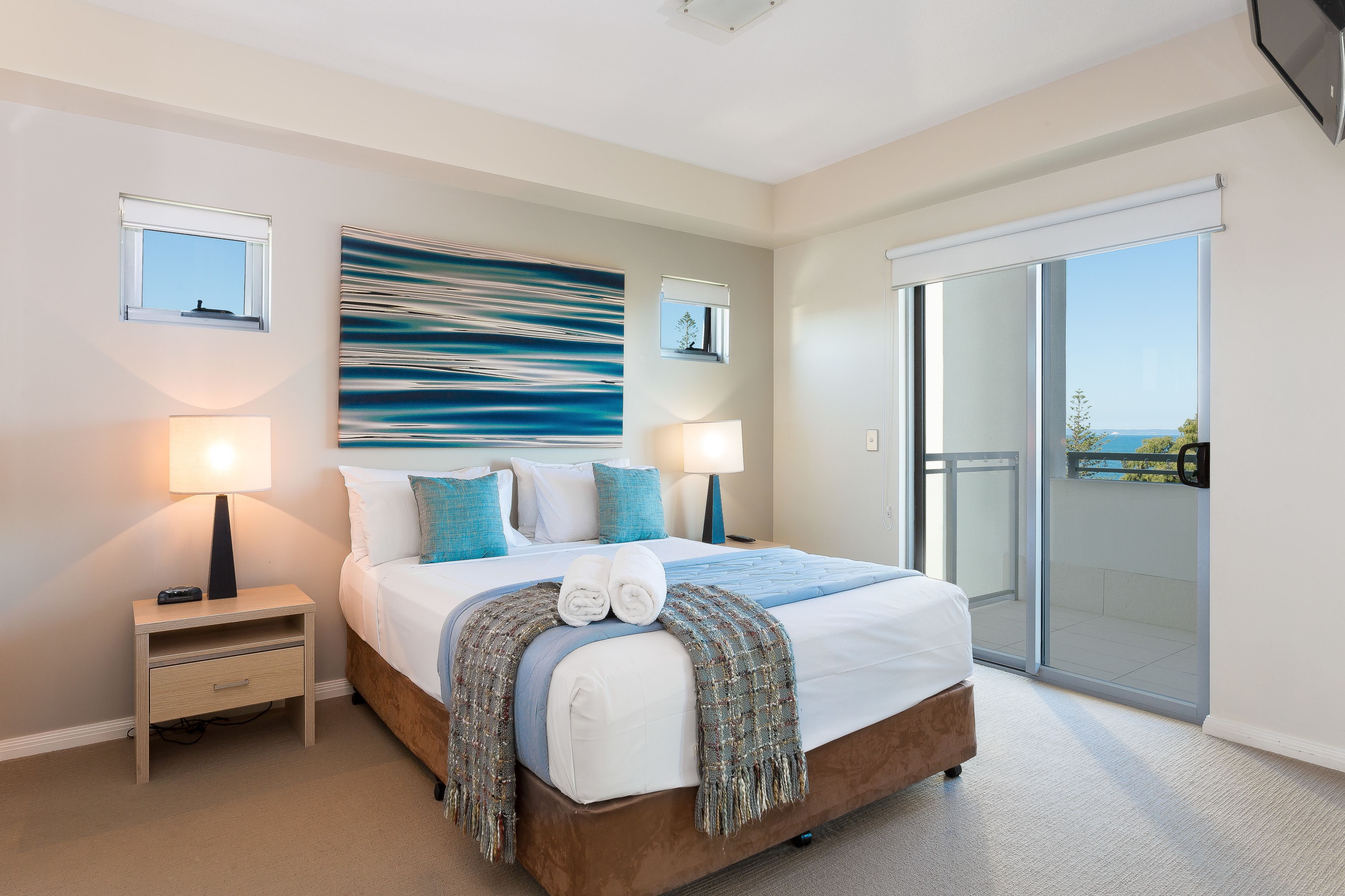 Individually decorated, individually furnished, soundproofing