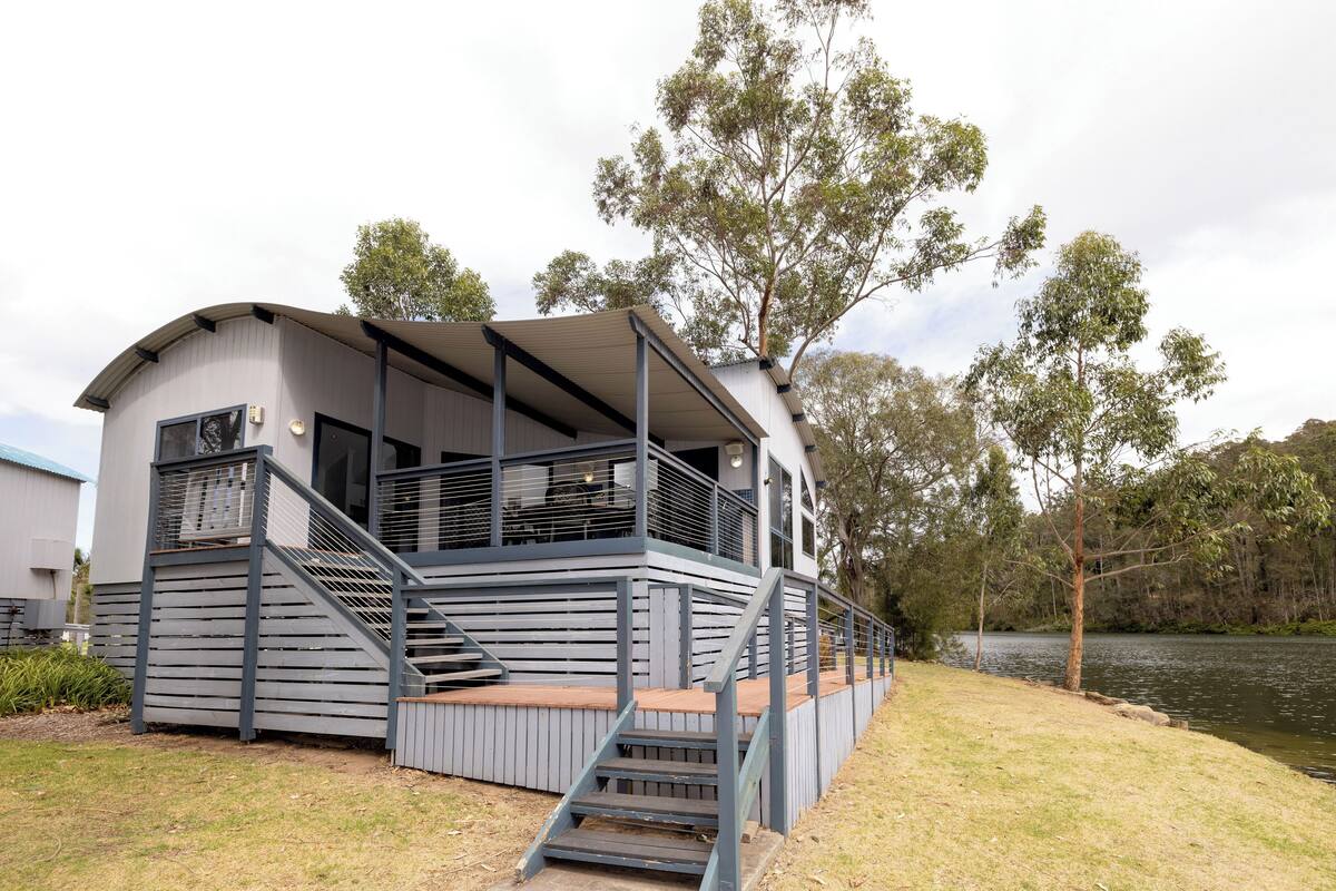 Superior Riverfront 2 Bedroom Villa | Terrace/patio