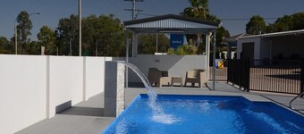 Rocky Gardens Motor Inn