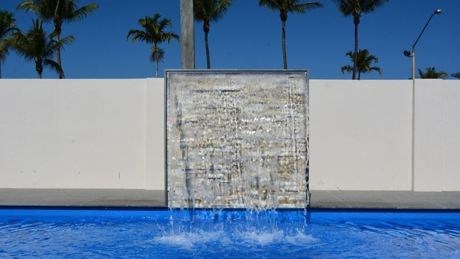 Rocky Gardens Motor Inn