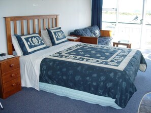 Iron/ironing board, free WiFi - Tutukaka Coast Motor Lodge (Ngunguru)