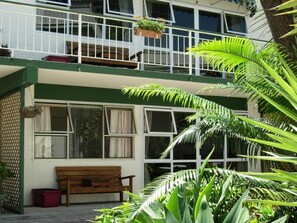 Exterior - Tutukaka Coast Motor Lodge (Ngunguru)