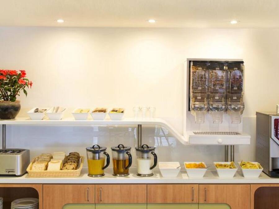 Colazione continentale, servita tutte le mattine (13 AUD a persona)