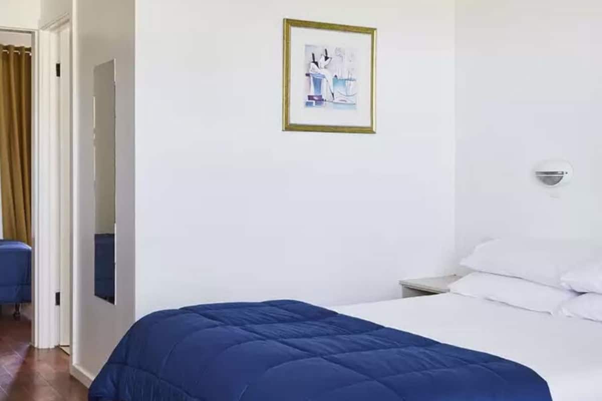 Ocean Breeze Villa | 2 bedrooms, iron/ironing board, free WiFi