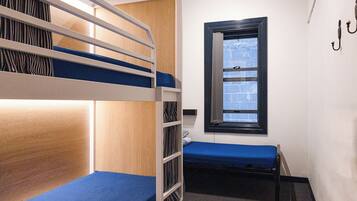 3 Bed Mixed Dorm (1 x bunk bed and 1 x single bed) | Bed sheets