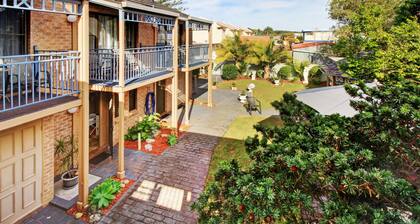 Town Beach Motor Inn Hotel