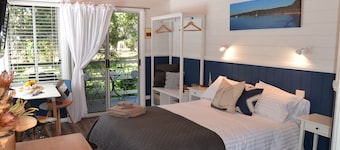 Jervis Bay Cabins & Hidden Creek Campsite