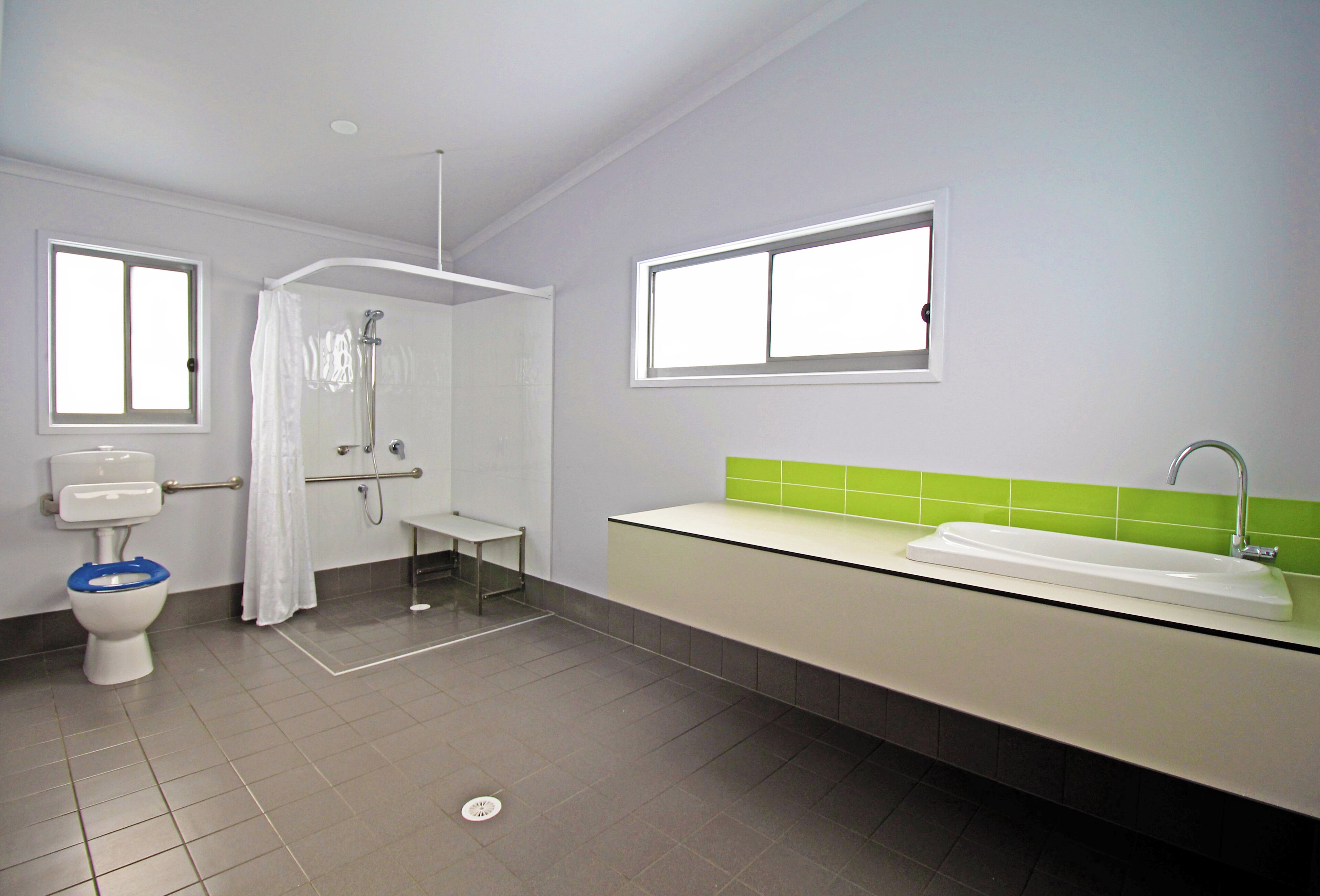 Salle de bain commune