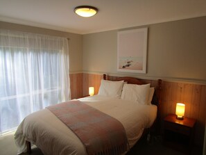 Literie de qualité supérieure, décoration personnalisée