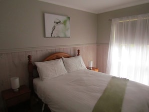 Standaard appartement, 2 slaapkamers, keuken (Apt. Unit 1) | Luxe beddengoed, individueel gedecoreerd, individueel gemeubileerd