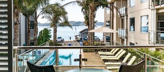 Edgewater Palms Apartments