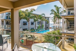 Standard Apartment, 2 Bedrooms (Ocean View) | Terrace/patio