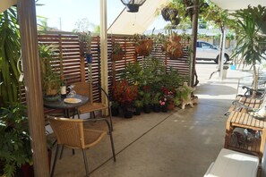 Balcony - Bell Tower Motor Inn (Shepparton)