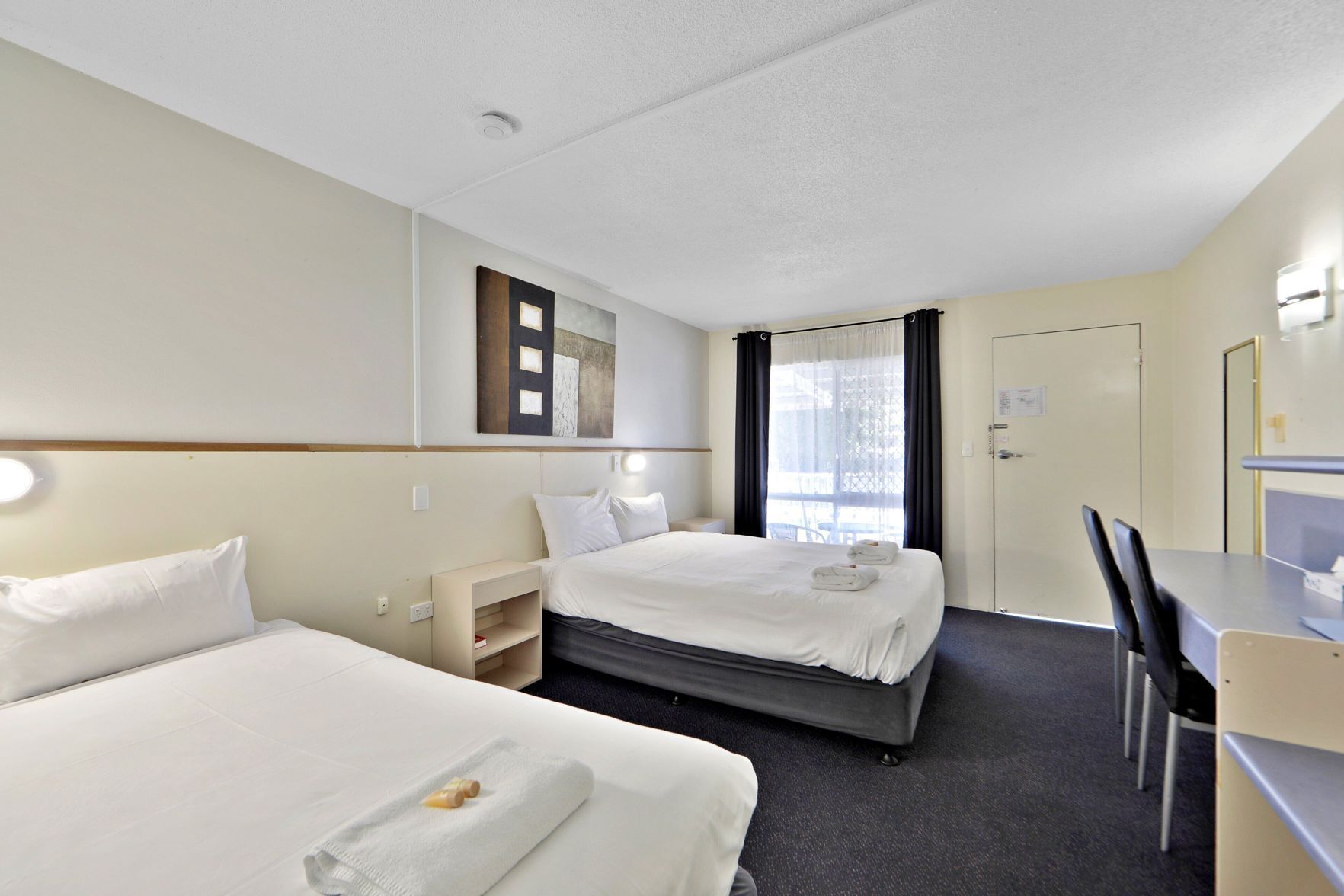 Desk, laptop workspace, iron/ironing board, free WiFi