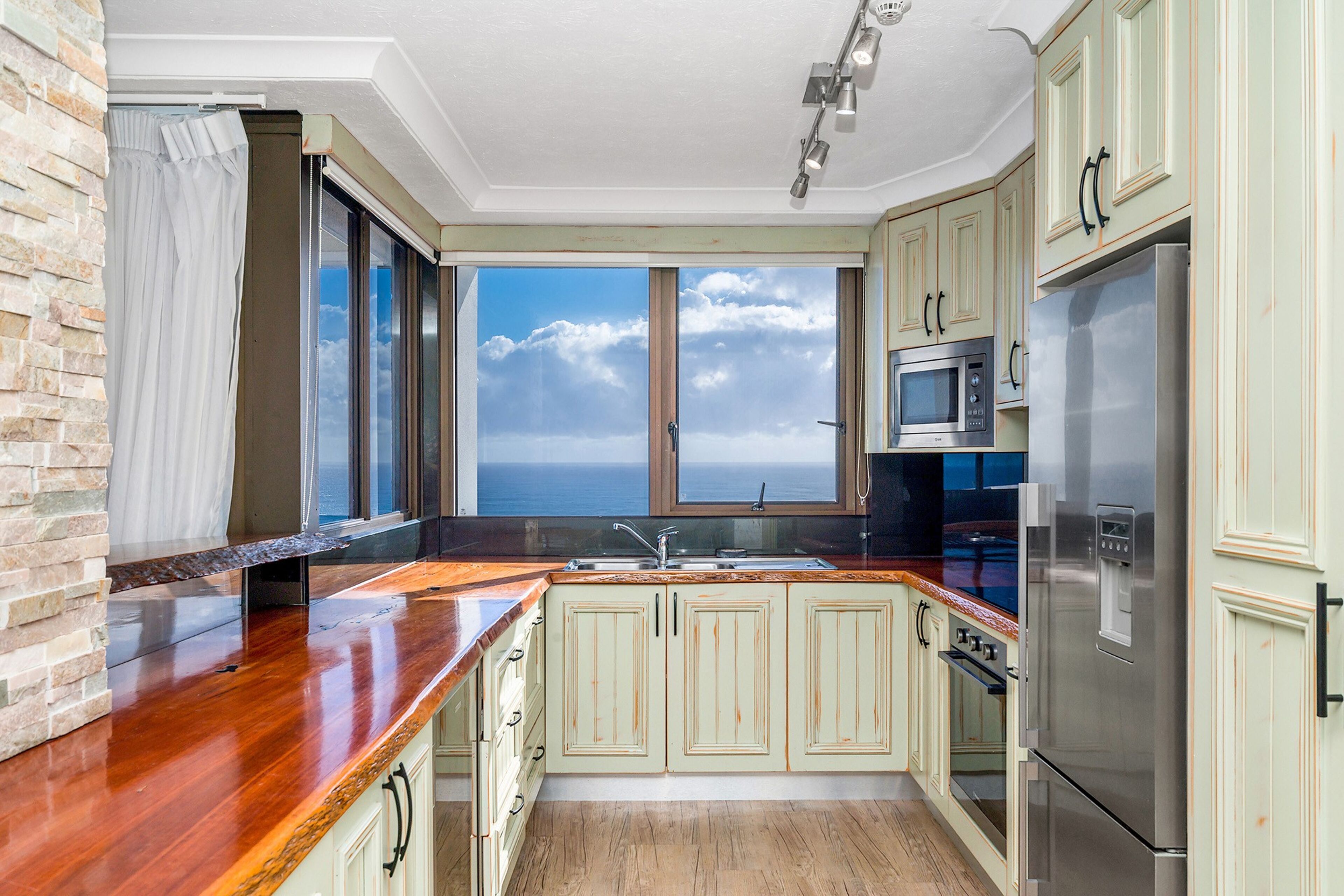 2 Bedroom Penthouse Ocean View Apartment | Private kitchen | Full-sized fridge, microwave, oven, stovetop