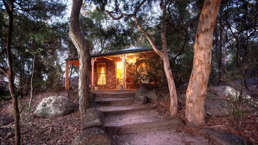 Honeysuckle Cottages Stanthorpe