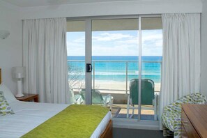 2 dormitorios, tabla de planchar con plancha, wifi gratis y ropa de cama