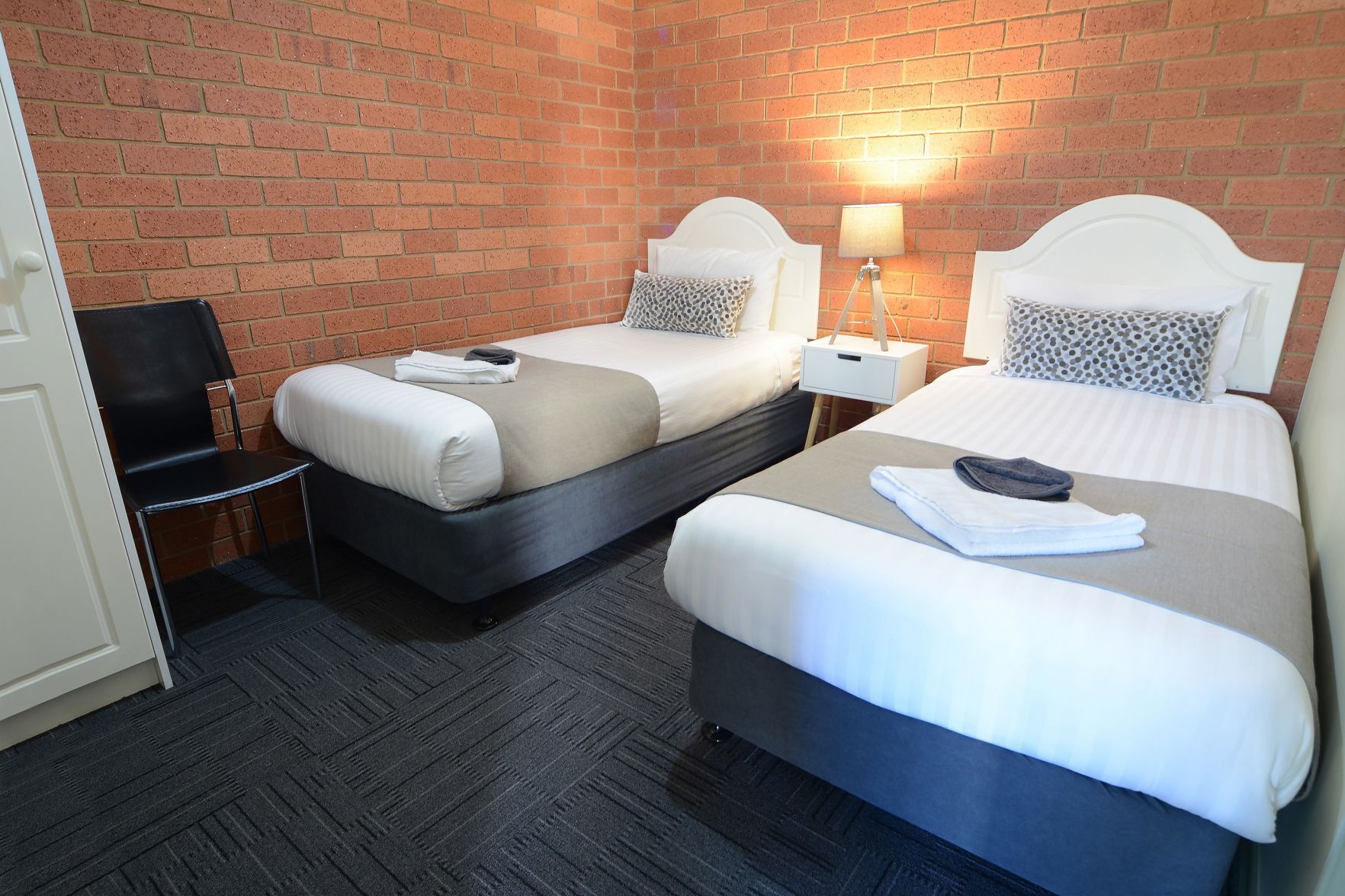 Individualmente decorados, individualmente mobiliados, escrivaninha