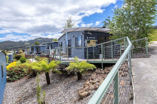 Port Huon Cottages