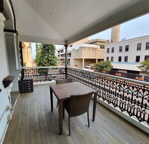 Double Room 9 | Balcony - The Grand Hotel Newcastle (Newcastle)