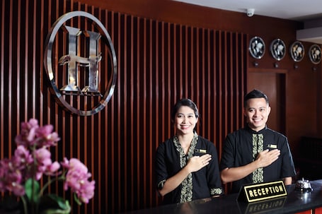 Reception. Grand Hatika Hotel