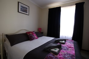 Standard Apartment, 2 Bedrooms, Non Smoking, Kitchenette (Self-Contained)