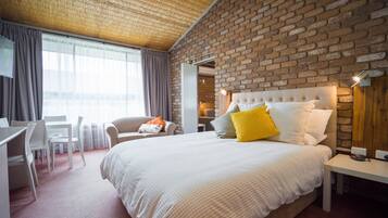 Suite Keluarga, 2 kamar tidur, pemandangan kebun | Pemandangan dari kamar