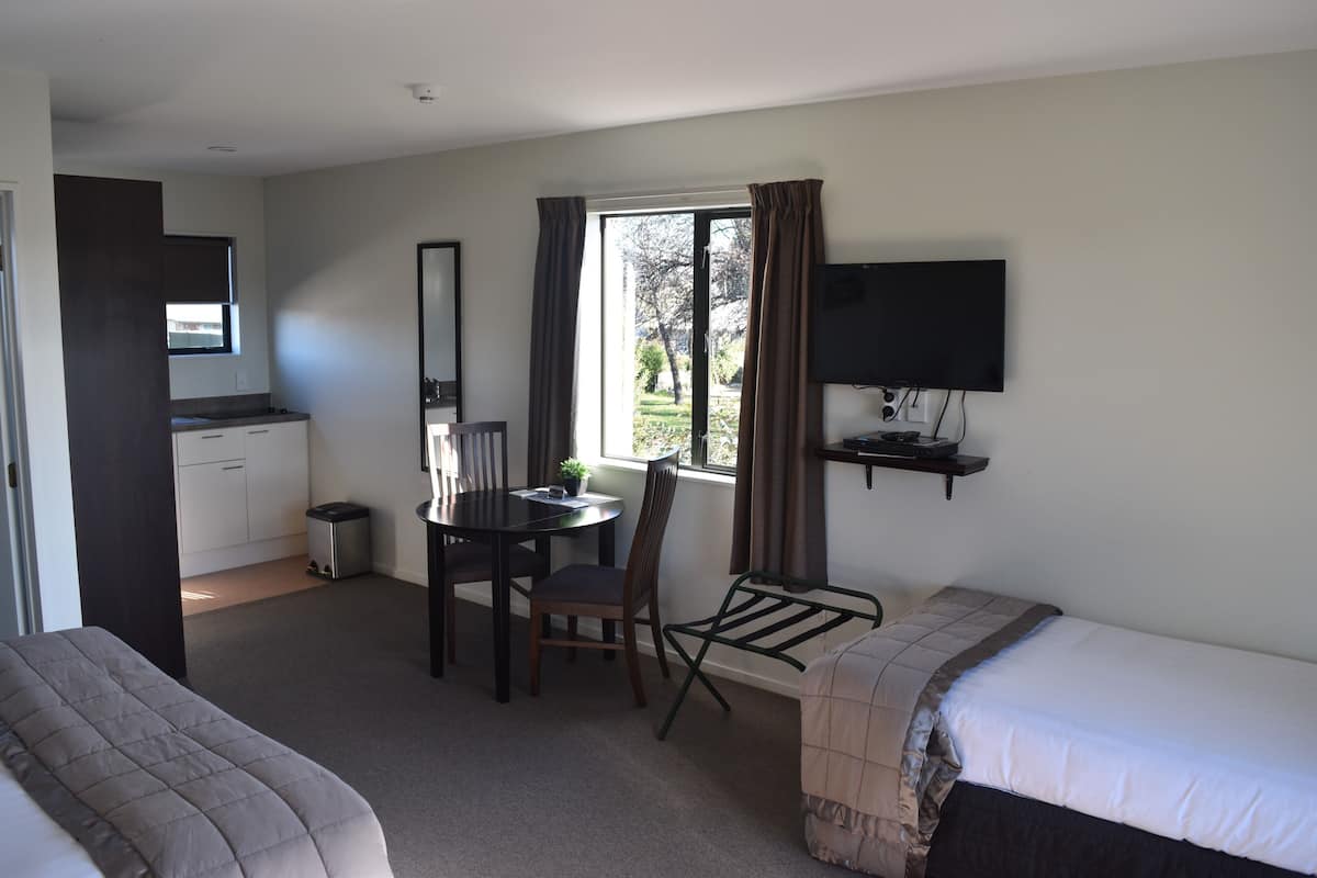 Standaard studio, niet-roken, kitchenette (Studio Unit) | 5 slaapkamers, luxe beddengoed, individueel gedecoreerd