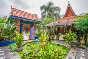 Grand Family Suite | Terrace/patio - Lost Paradise Resort (George Town)