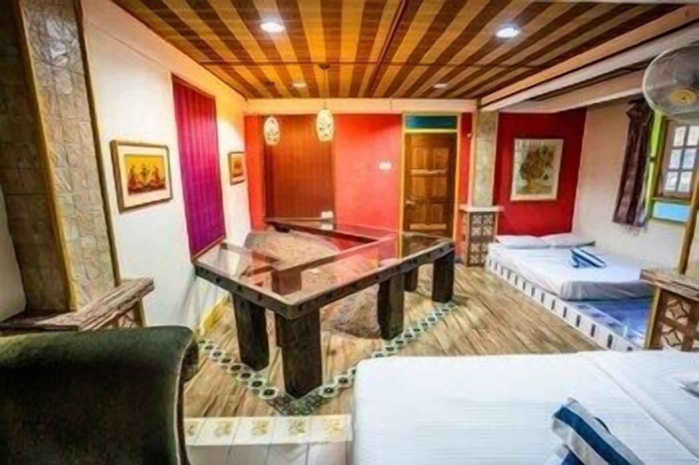 In-room safe, individually decorated, individually furnished, desk