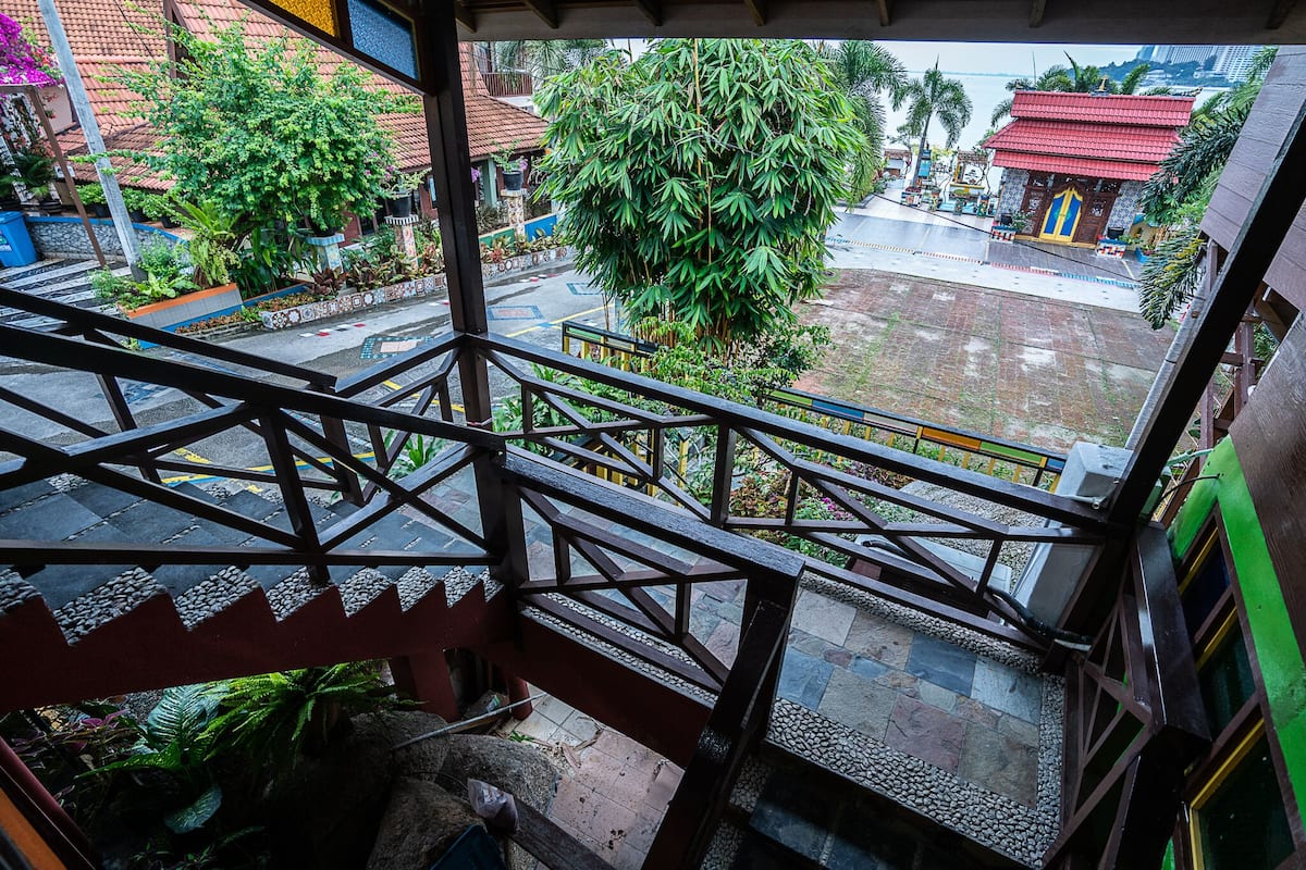 superior room | 1 bedroom, in-room safe, individually decorated, individually furnished