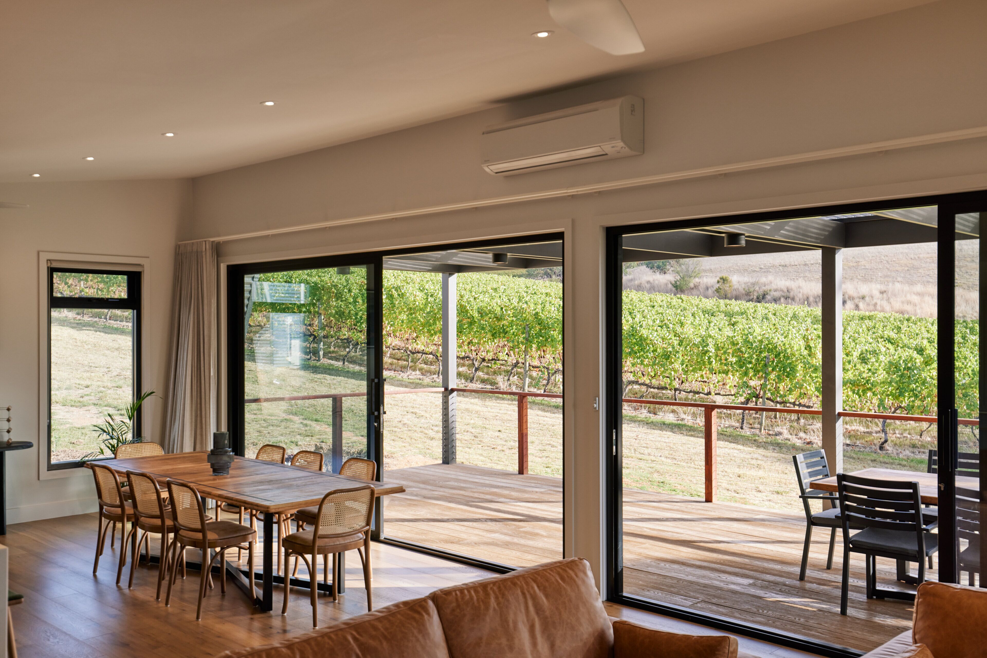 디럭스 아파트 (Longview Lodge) | 다이닝룸