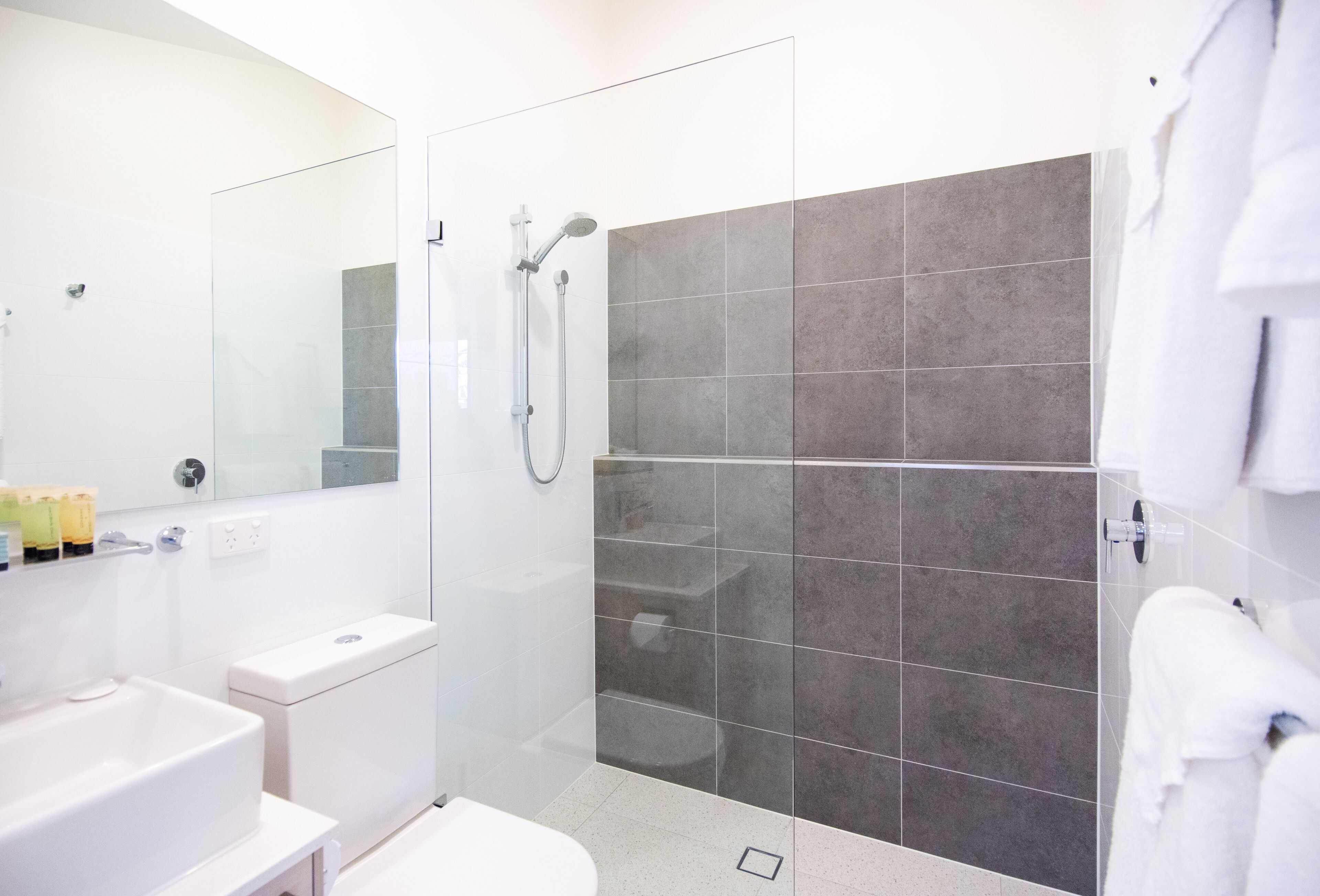 Longview Vineyard — image 18