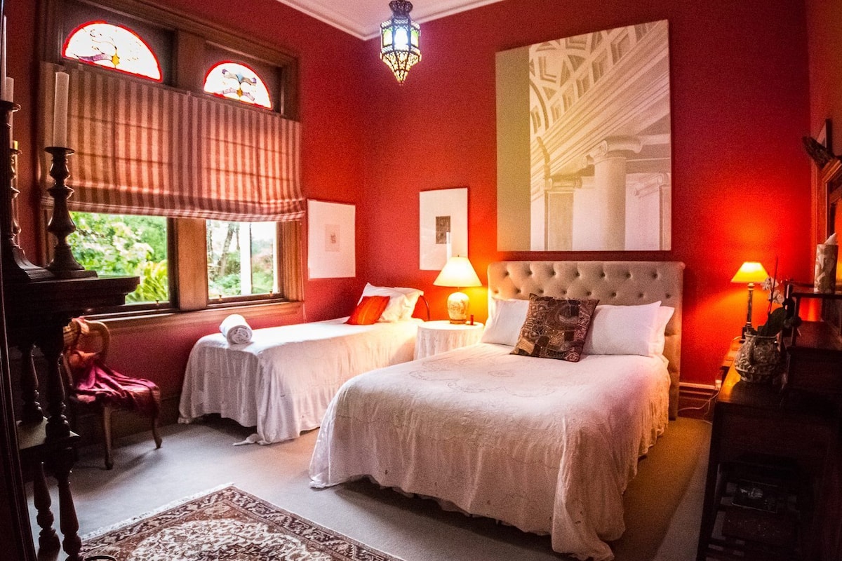 Standard-Suite, 1 Schlafzimmer, Nichtraucher (Red Room) | Kostenloses WLAN