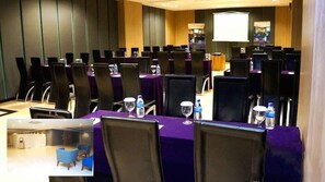 Meeting facility - Orchardz Hotel Gajah Mada (Pontianak)