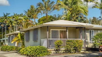1 Bedroom Deluxe Cabin | Street view