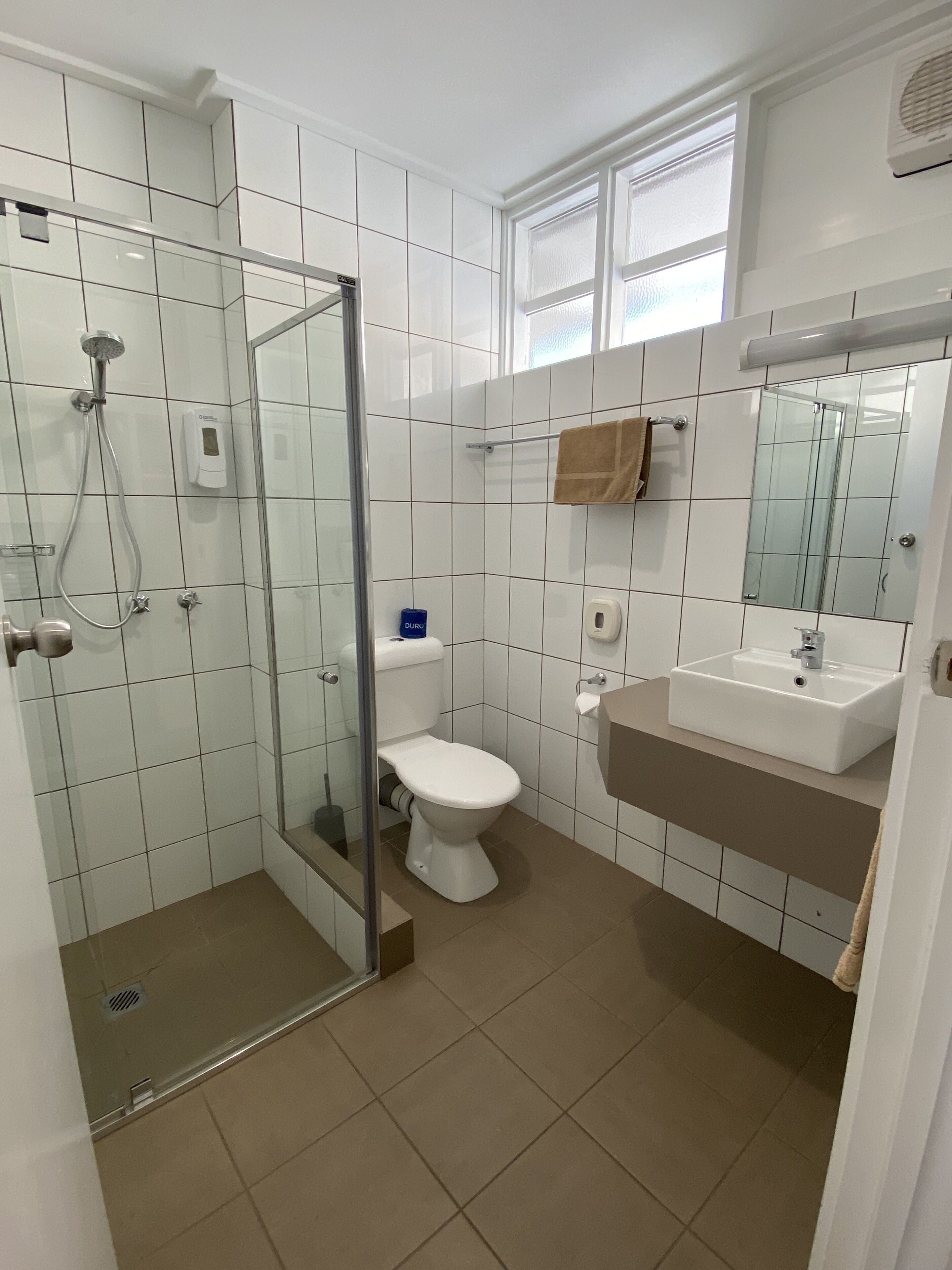 Executive Room, 1 King Bed, Non Smoking, Balcony (3 1/2 Star Delux Room) | Bathroom