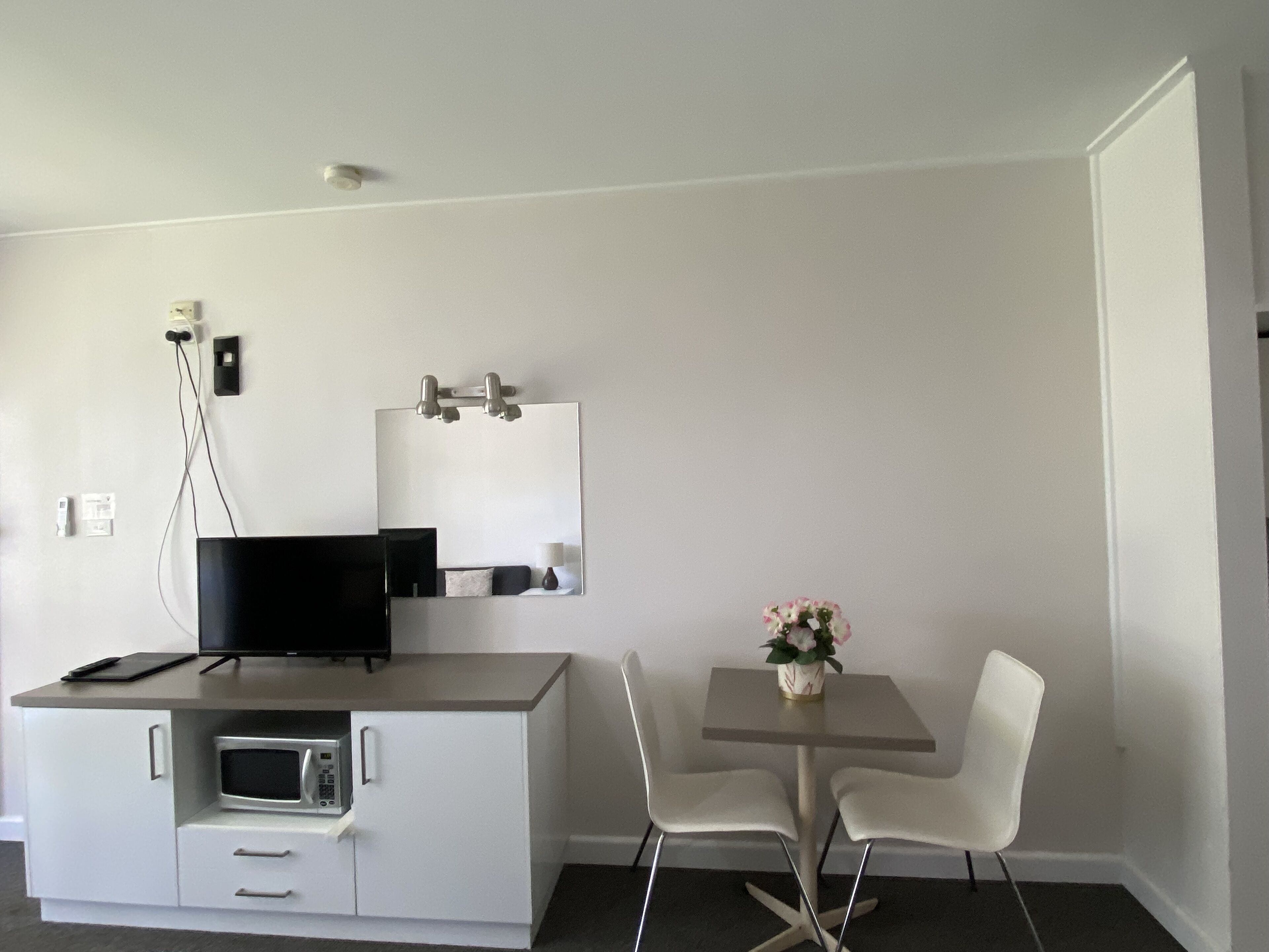 Deluxe Room, Non Smoking, Balcony (3 1/2 Star Delux Room)
