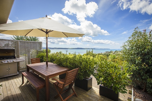 Deluxe Apartment, 2 Bedrooms, Kitchen, Ocean View (Kawau) | Terrace/patio