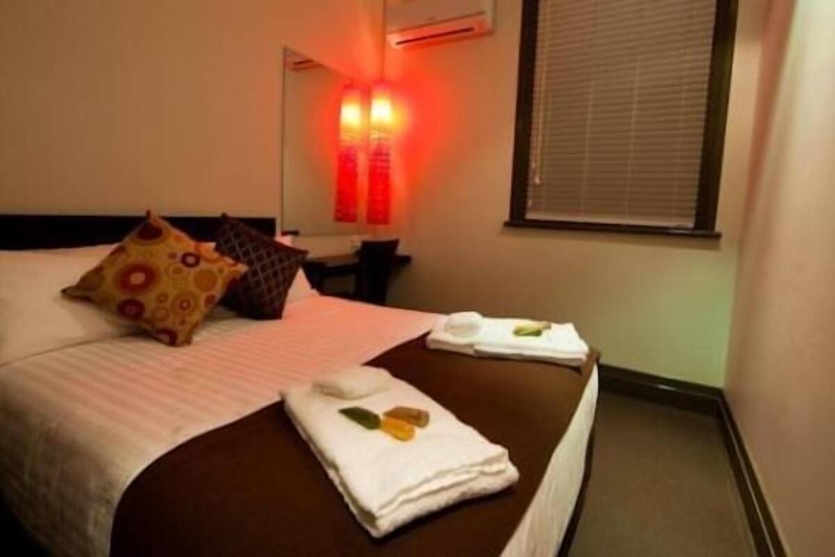 premium bedding, desk, iron/ironing board, rollaway beds