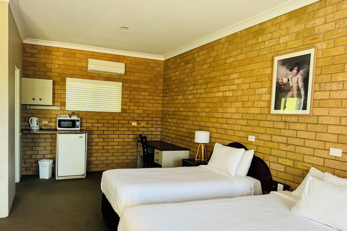 Desk, iron/ironing board, free WiFi, bed sheets