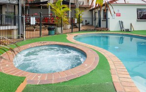 Outdoor pool, pool loungers