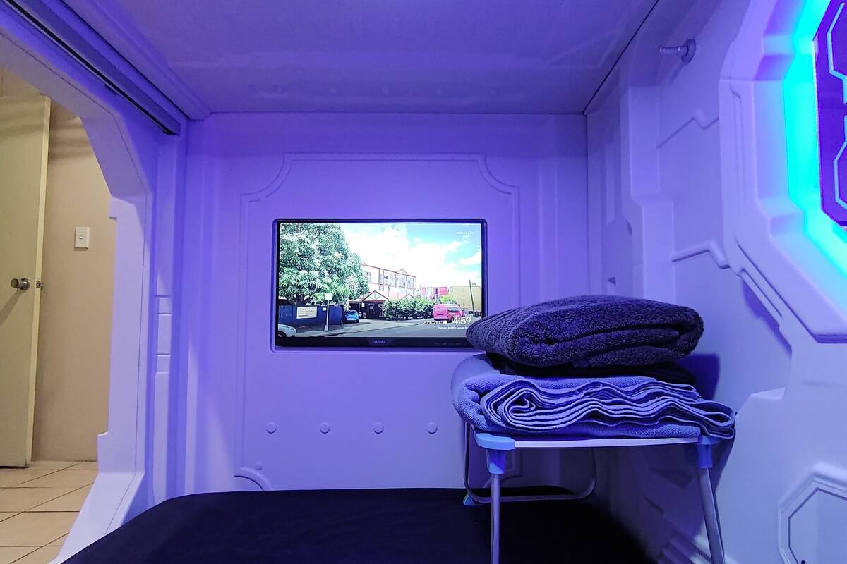 Free WiFi, bed sheets