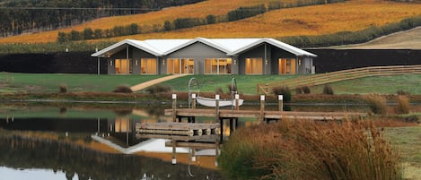 Apartment, 4 Bedrooms (Relbia Lodge) | Lake view