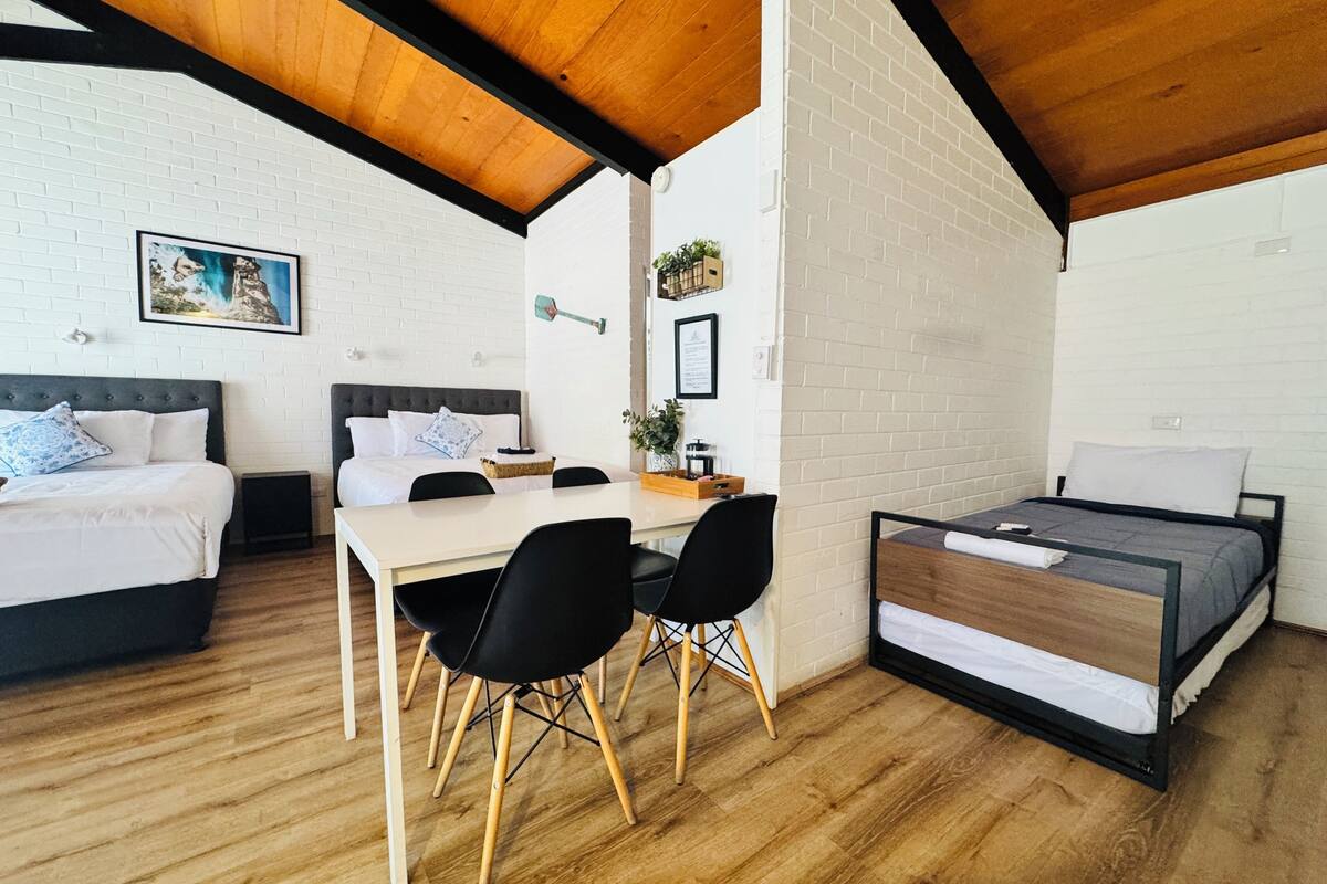 1 chambre, literie de qualité supérieure, matelas Tempur-Pedic