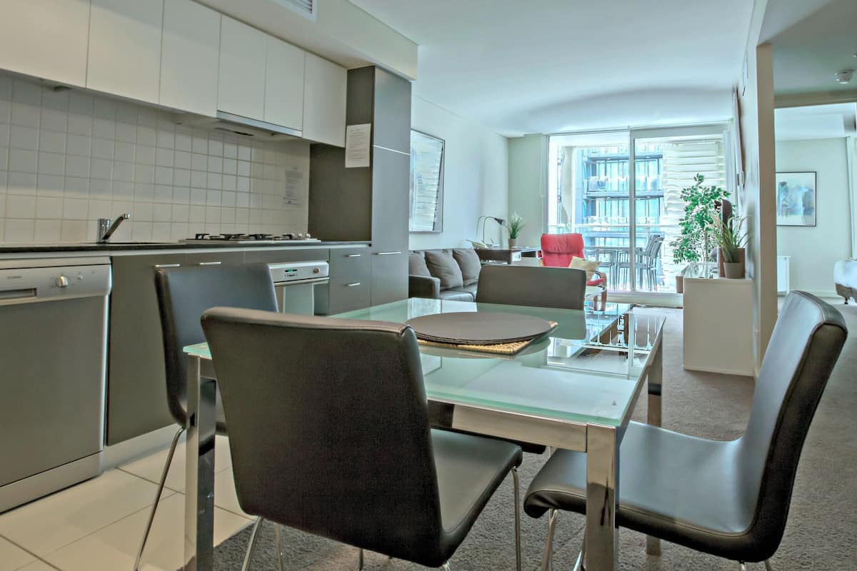 Deluxe Apartment, 2 Bedrooms | Living area